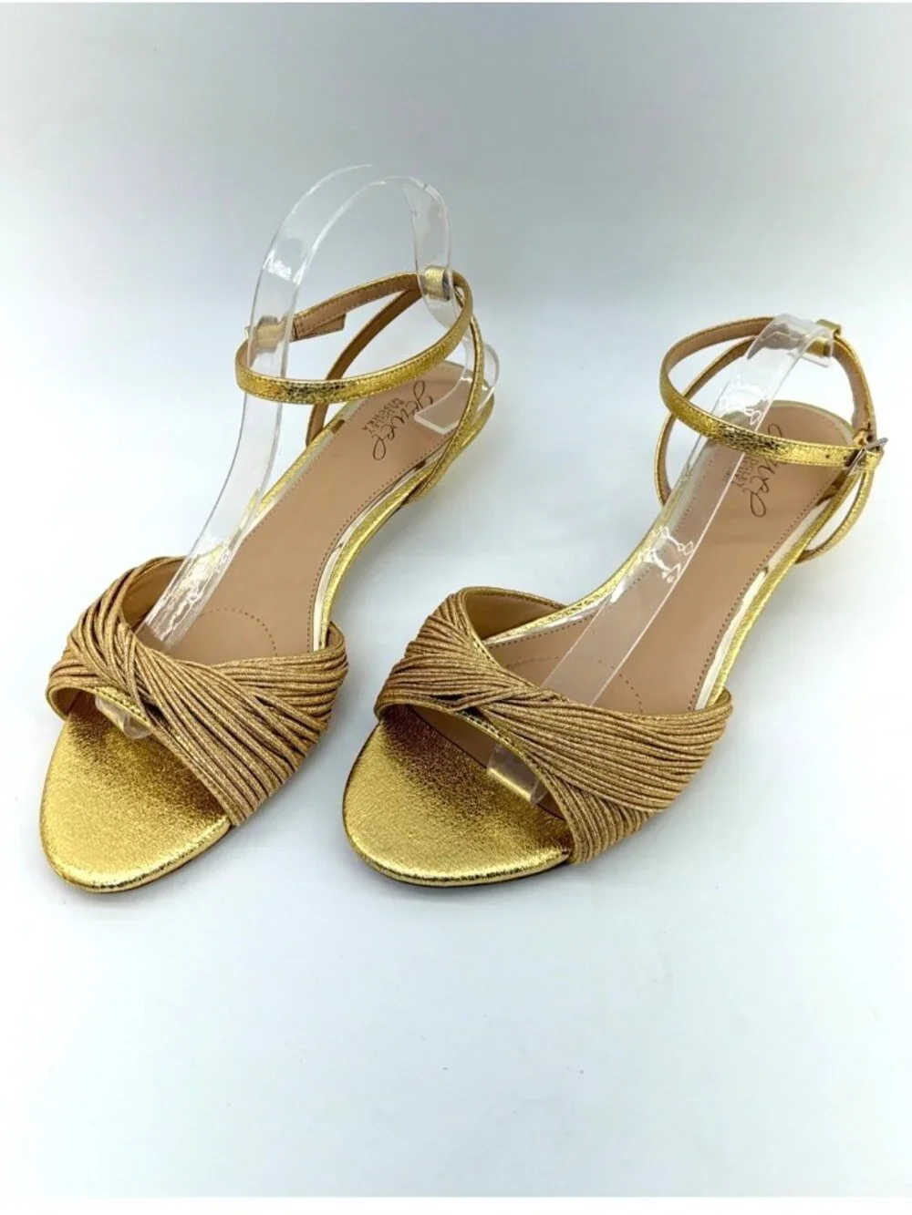 Jewel Badgley Mischka Nance Ankle Strap Golden Kitten Heel Sandals Women Sz 8.5